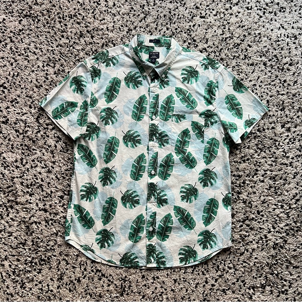 J. Crew Flex Wash Slim Button Down Shirt Short Sleeve Tropical Leaf Print Large